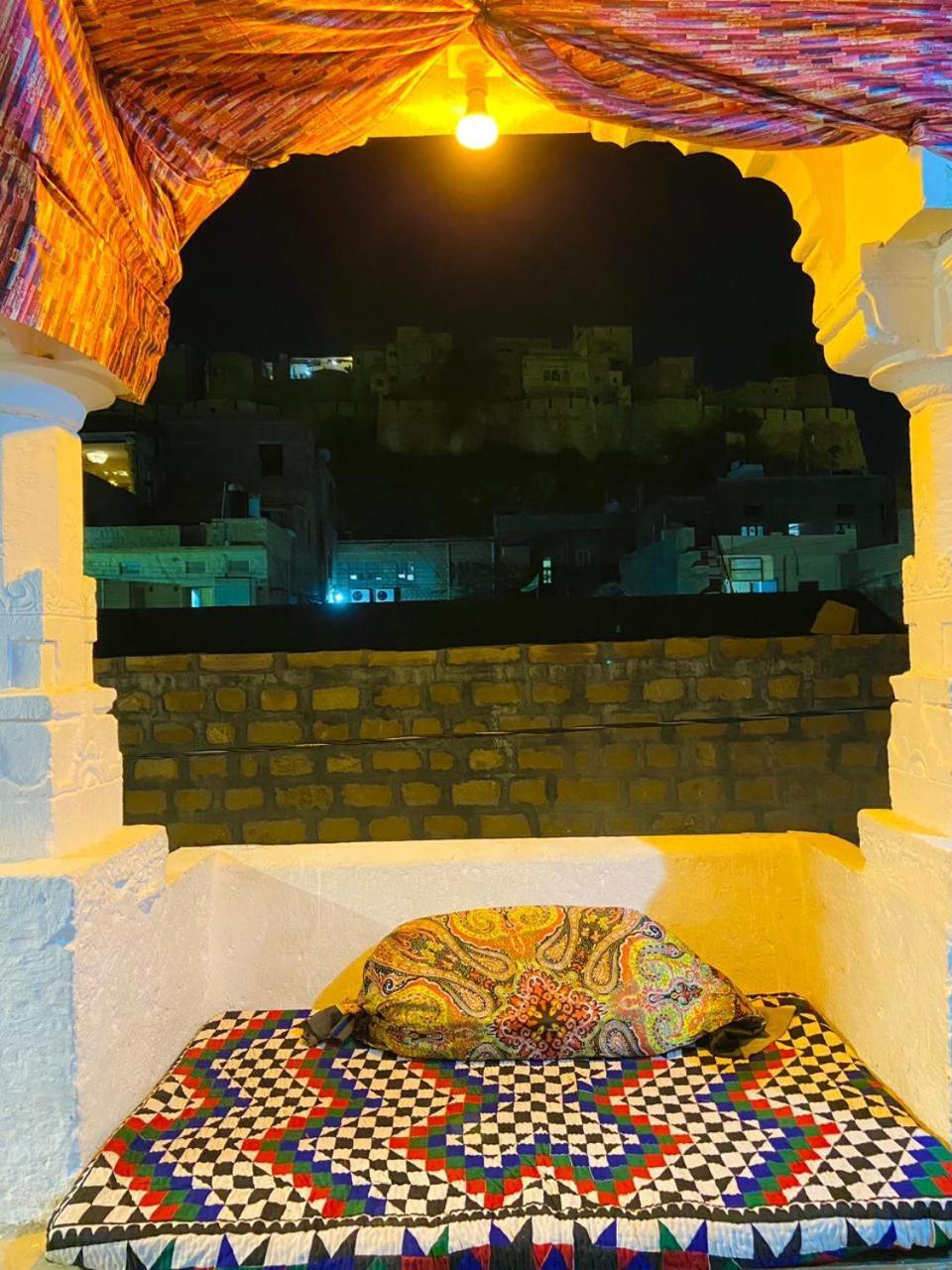 Mirvana Guest House & Camel Safari Jaisalmer Exterior photo