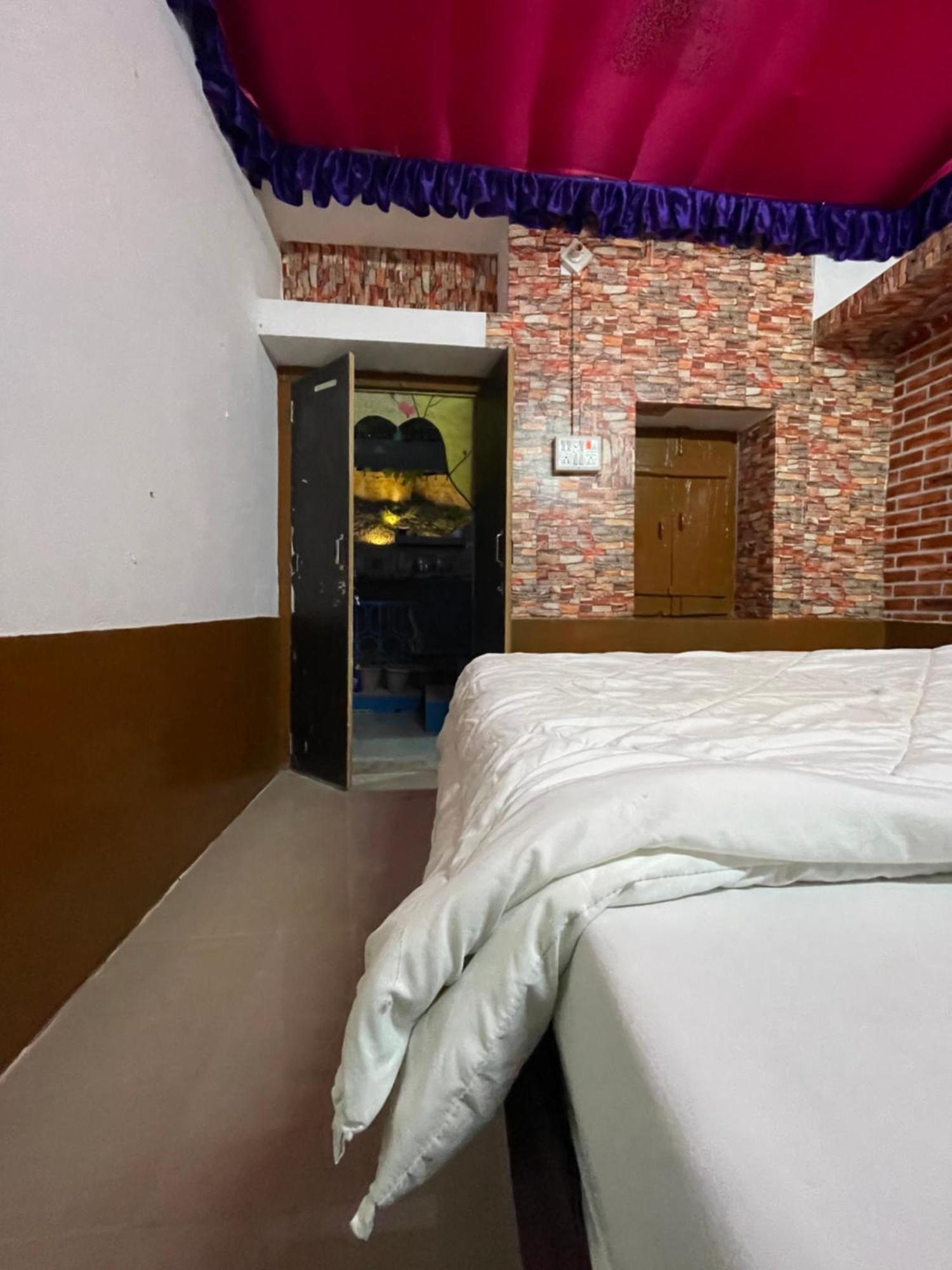 Mirvana Guest House & Camel Safari Jaisalmer Exterior photo